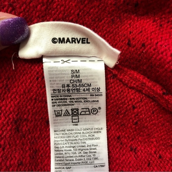 NWOT Gap Kids Marvel Black & Red Knit Toque Youth Sm/Med - Picture 3 of 4